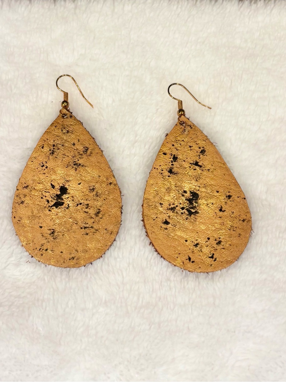 Gold Teardrop Dangle Earrings with Speckled Accent - Unbranded